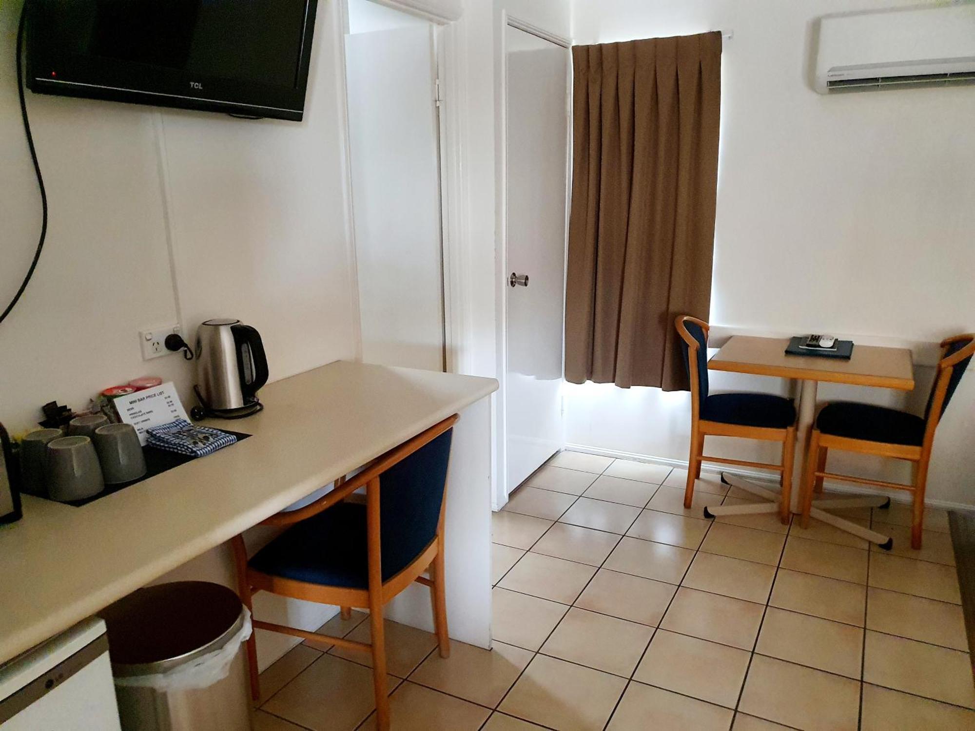 Rockhampton Palms Motor Inn ห้อง รูปภาพ